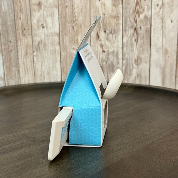 Martha Stewart Crafts Edge Punch Daisy - Picture 3 of 7